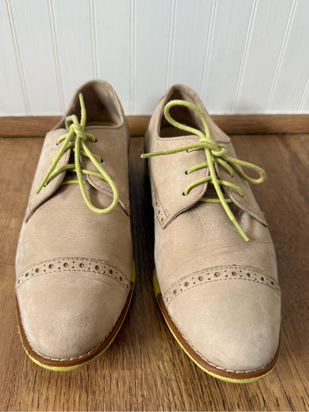 Cole Haan Gramercy Oxford Cap Toe Suede Sandstone Spring Green size 6